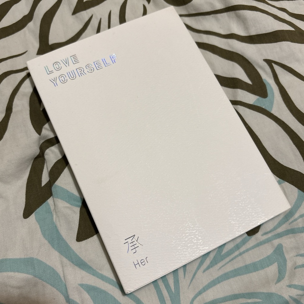 BTS Love Yourself “Her” Album In